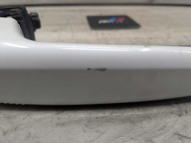 *OEM BMW F15 F16 F39 F48 X1 X5 Left Driver Door Handle COMFORT ACCESS White