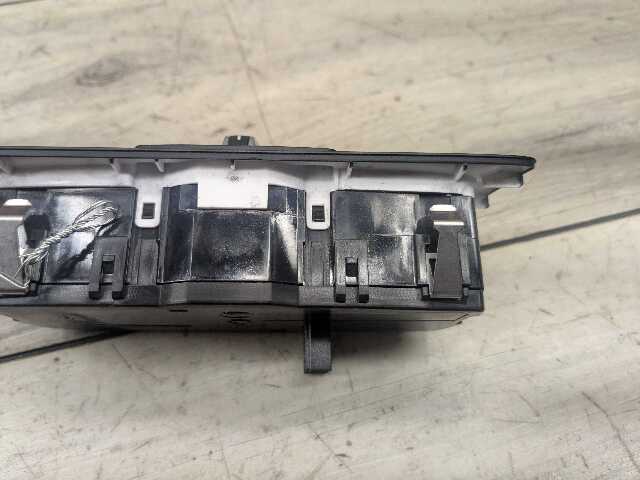 16-23 OEM BMW F22-F23-LCI F39 F48 X1 X2 Headlight Switch Control Light Module