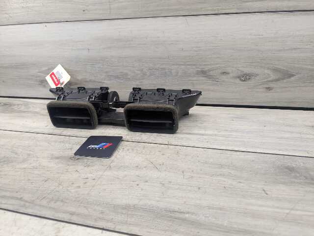 16-23 OEM BMW F39 F48 X1 X2 Center Middle Dash Fresh Air AC Vent Grill Grille