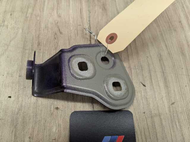 22-25 OEM BMW G42 230 M240 Front Left Fender Wing Holder Bracket SET