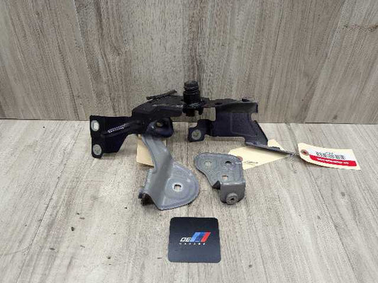 22-25 OEM BMW G42 230 M240 Front Left Fender Wing Holder Bracket SET
