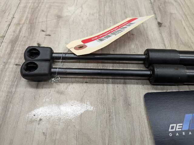 OEM BMW G20 G26 G42 G80 G87 M2 M4 Front Left Right Hood Strut Shock Supports SET