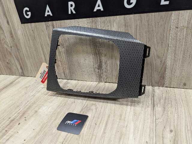 21-25 OEM BMW G20* G22 G23 G26 G42 G80 G82 M3 Center Console Gear Shifter Trim