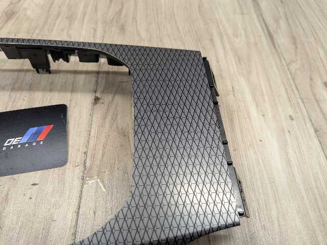 21-25 OEM BMW G20* G22 G23 G26 G42 G80 G82 M3 Center Console Gear Shifter Trim