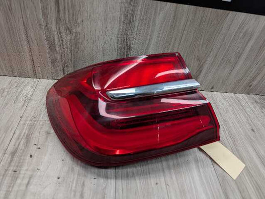 16-19 OEM BMW G11 G12 740 750 M760 B7 Rear Left Driver Outer LED Tail Light