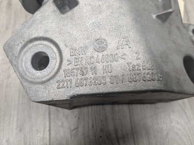 OEM BMW G20 G22 G23 G26 G42 RWD Left Driver Engine Mount Support Bracket B58