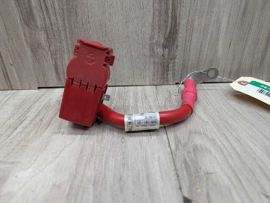 OEM BMW G12 G14 G16 G30 530 540 M550 740 750 M760 Rear Fuse Box Battery Cable