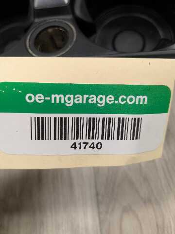 16-19 OEM BMW G11 G12 740 750 M760 Center Console Cup Holder USB Charging Port