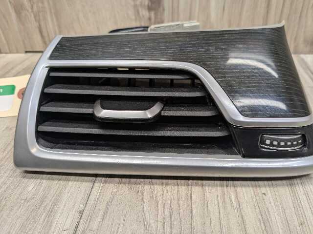 16-22 OEM BMW G11 G12 740 750 M760 B7 Left Driver Dash AC Air Vent Fresh Grille