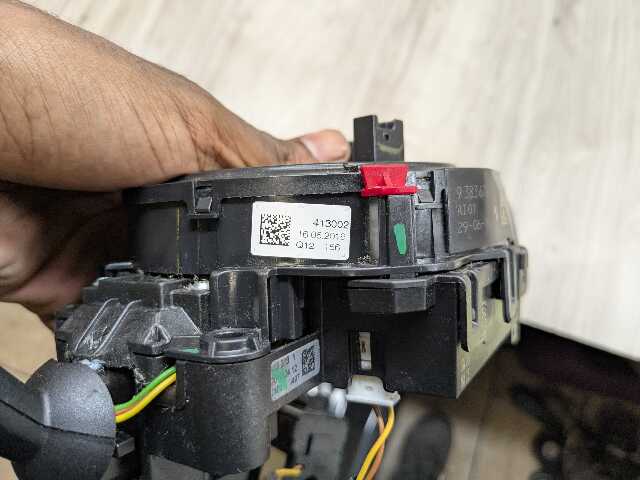 16-19 OEM BMW G11 G12 740 750 M760 Steering Switch Control Sensor Clock Spring