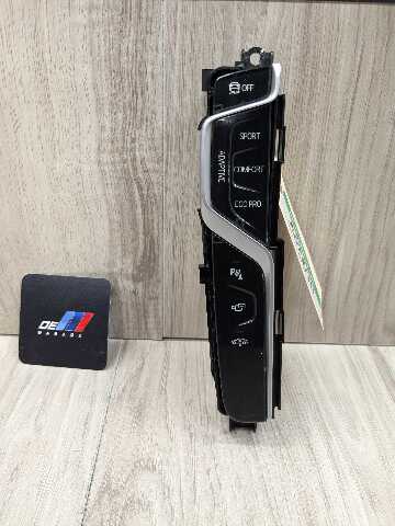 16-19 OEM BMW G11 G12 740 750 70 Center Console Operating Unit Traction Switch