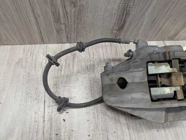 OEM BMW G12 G14 G15 G16 G30 540 740 840 B58 Front Left Driver Brake Caliper Gray