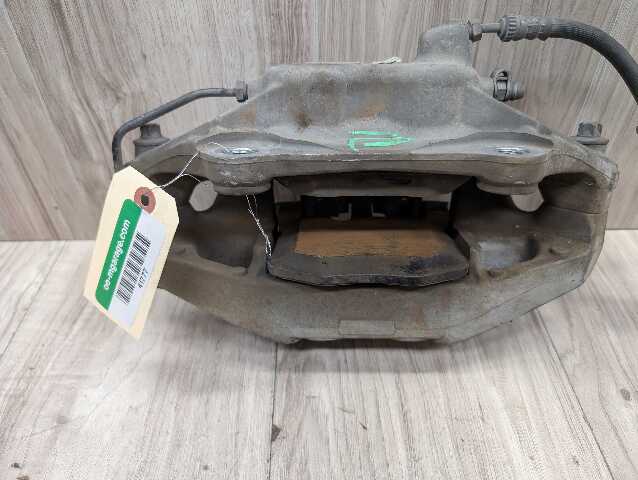 OEM BMW G12 G14 G15 G16 G30 540 740 840 B58 Front Left Driver Brake Caliper Gray