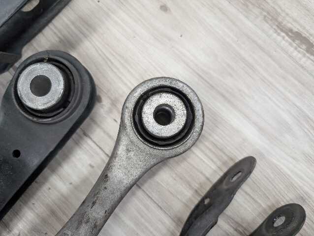 OEM BMW G12 G14 G15 G16 G30 Rear Right Passenger Upper Lower Control Arm SET (4)