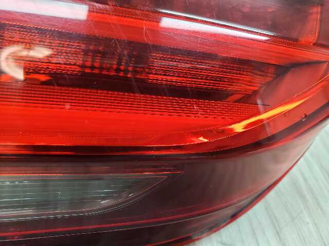 *16-19 OEM BMW G11 G12 740 750 M760 Rear Left Driver Inner Trunk LED Tail Light