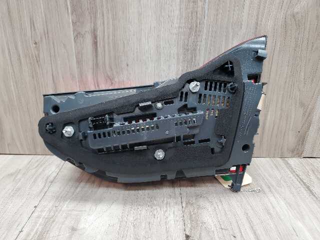*16-19 OEM BMW G11 G12 740 750 M760 Rear Left Driver Inner Trunk LED Tail Light