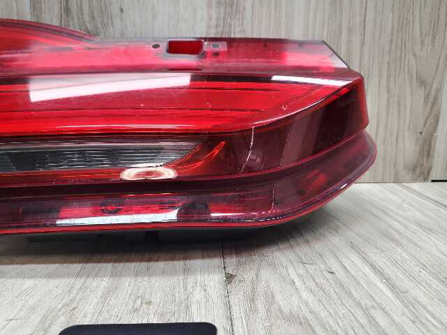 *16-19 OEM BMW G11 G12 740 750 M760 Rear Left Driver Inner Trunk LED Tail Light