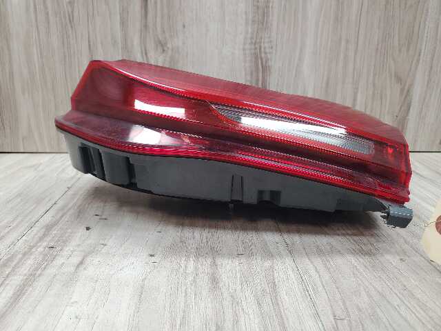 16-19 OEM BMW G11 G12 740 750 M760 Rear Right Passenger Inner Trunk Tail Light