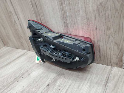 16-19 OEM BMW G11 G12 740 750 M760 Rear Right Passenger Inner Trunk Tail Light