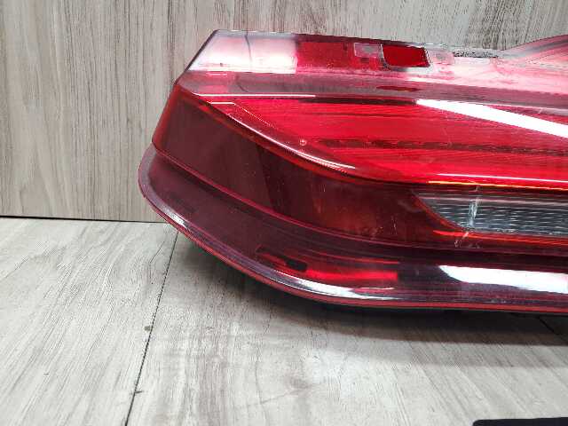 16-19 OEM BMW G11 G12 740 750 M760 Rear Right Passenger Inner Trunk Tail Light