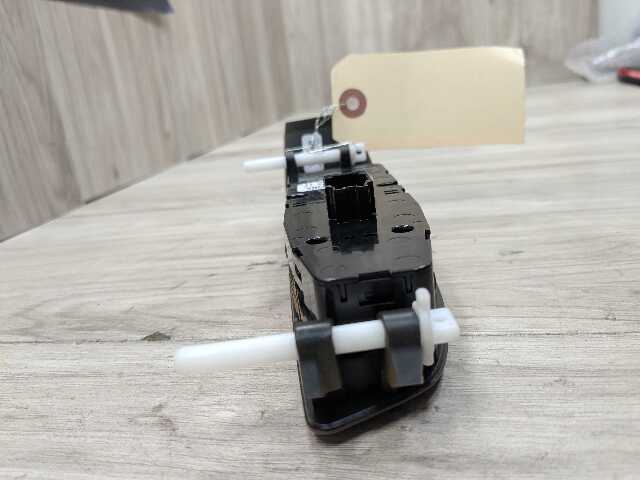 16-22 OEM BMW G11 G12 740 750 M760 B7 Left Driver Master Window Control Switch*