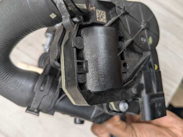 OEM BMW F22 F23 F30 F32 F36 G01 G12 G30 Engine B58 Motor Heat Coolant Thermostat
