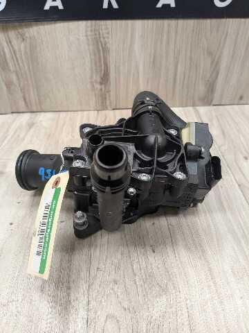OEM BMW F22 F23 F30 F32 F36 G01 G12 G30 Engine B58 Motor Heat Coolant Thermostat