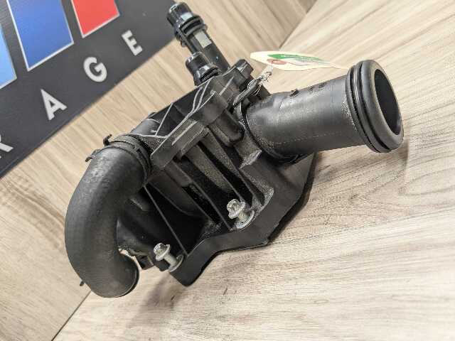 OEM BMW F22 F23 F30 F32 F36 G01 G12 G30 Engine B58 Motor Heat Coolant Thermostat