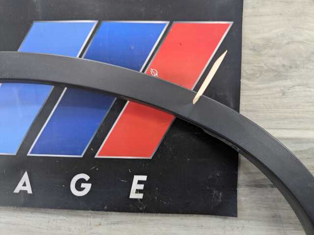 16-22 OEM BMW F48 X1 FRONT Right Passenger Fender Flare Wheel Arch Trim Molding