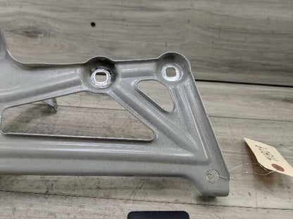 16-22 OEM BMW F48 X1 28i 28iX Front Right Passenger Fender Holder Bracket