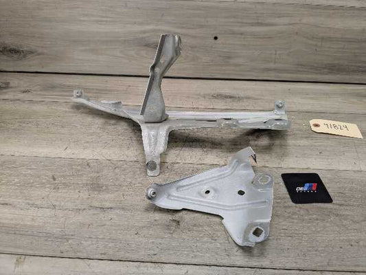 16-22 OEM BMW F48 X1 28i 28iX Front Right Passenger Fender Holder Bracket