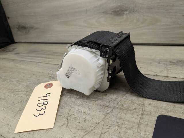 16-22 OEM BMW F48 X1 Rear Left Driver Side Seatbelt Seat Belt Retractor Black
