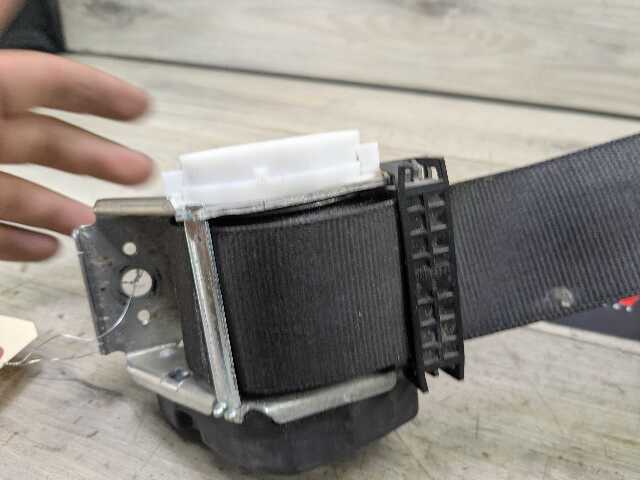 16-22 OEM BMW F48 X1 Rear Right Passenger Seatbelt Seat Belt Retractor Black
