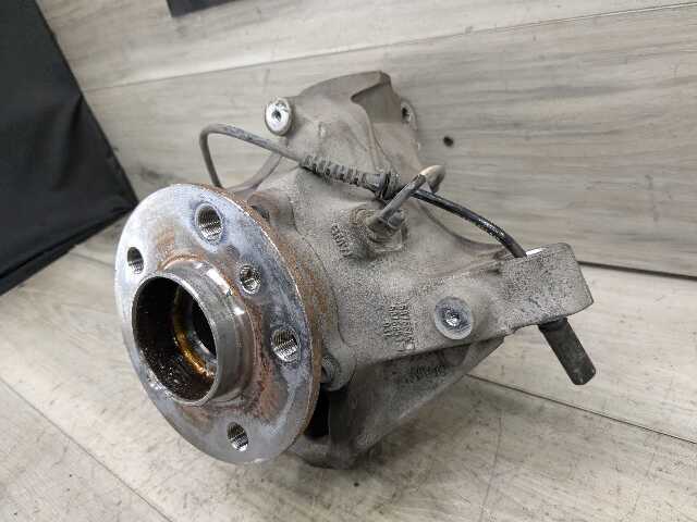 16-24 OEM BMW F39 F44 F48 X1 X2 Front Left Driver Side Knuckle Wheel Hub Bearing