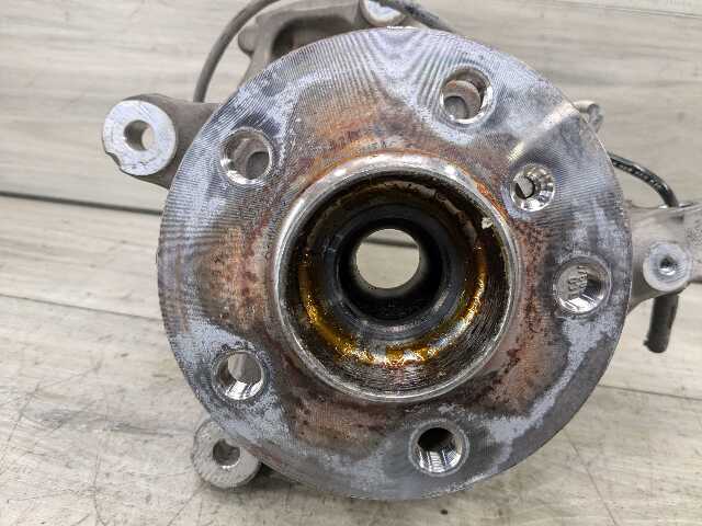 16-24 OEM BMW F39 F44 F48 X1 X2 Front Left Driver Side Knuckle Wheel Hub Bearing