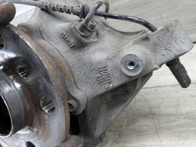 16-24 OEM BMW F39 F44 F48 X1 X2 Front Left Driver Side Knuckle Wheel Hub Bearing