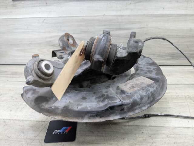 OEM BMW F32 F33 F36 428 430 435 440 REAR Left Driver Hub Spindle Bearing Knuckle