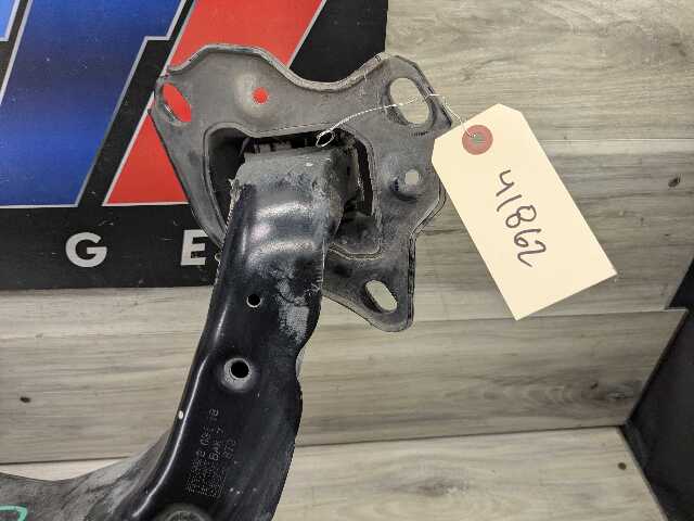 OEM BMW F39 F44 F48 X1 Rear Right Passenger Trailing Control Arm Knuckle Spindle