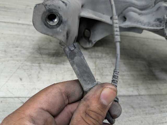 OEM BMW F39 F44 F48 X1 X2 Rear Left Driver Trailing Control Arm Knuckle Spindle