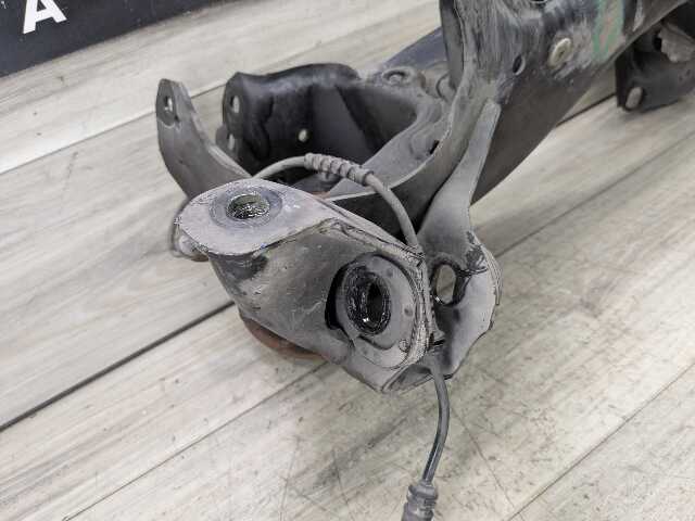 OEM BMW F39 F44 F48 X1 X2 Rear Left Driver Trailing Control Arm Knuckle Spindle