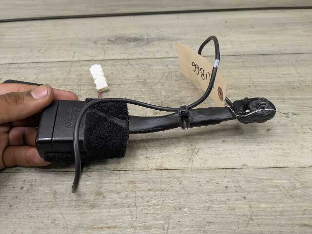 OEM BMW F39 F48 G29 X1 X2 Z4 FRONT Left Right Side Seatbelt Seat Belt Buckle