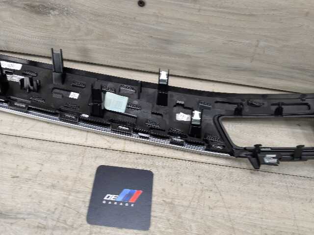 16-19 OEM BMW F48 X1 Center Dash Vent Trim Panel Wood