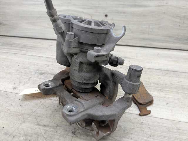 16-24 OEM BMW F39 F44 F48 X1 X2 28 228 B46 REAR Left Driver Side Brake Caliper