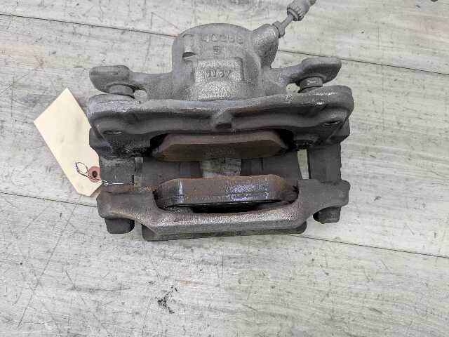 OEM BMW F39 F44 F48 X1 X2 28 228 B46 FRONT Right Passenger Side Brake Caliper