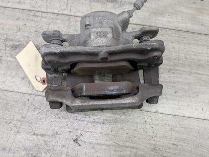 OEM BMW F39 F44 F48 X1 X2 28 228 B46 FRONT Right Passenger Side Brake Caliper