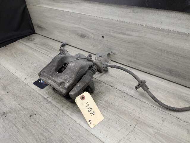 16-24 OEM BMW F39 F44 F48 X1 X2 28 228 B46 FRONT Left Driver Side Brake Caliper