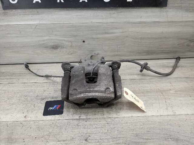16-24 OEM BMW F39 F44 F48 X1 X2 28 228 B46 FRONT Left Driver Side Brake Caliper