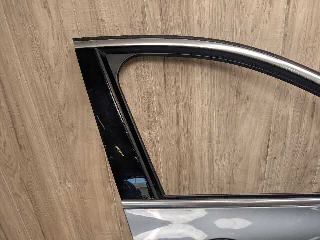 *16-22 OEM BMW F48 X1 28i 28iX Front Right Passenger Door Shell Panel Gray B39