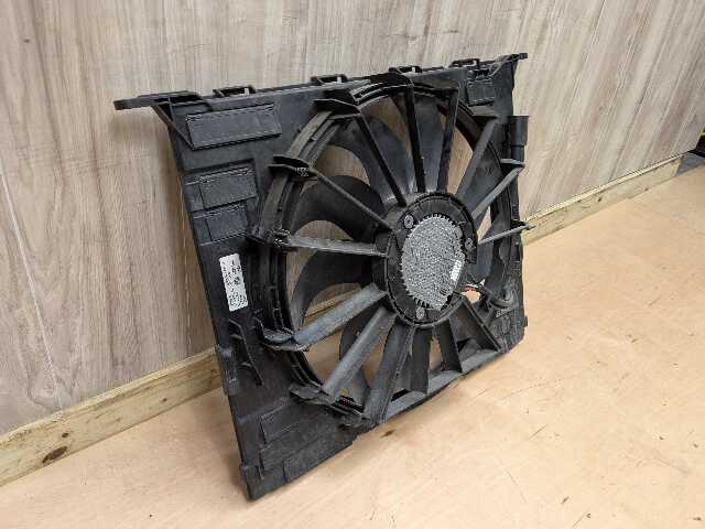 16-20 OEM BMW G12 740 G30 530 540 Engine B46 B58 Radiator Cooling Fan Motor 600W