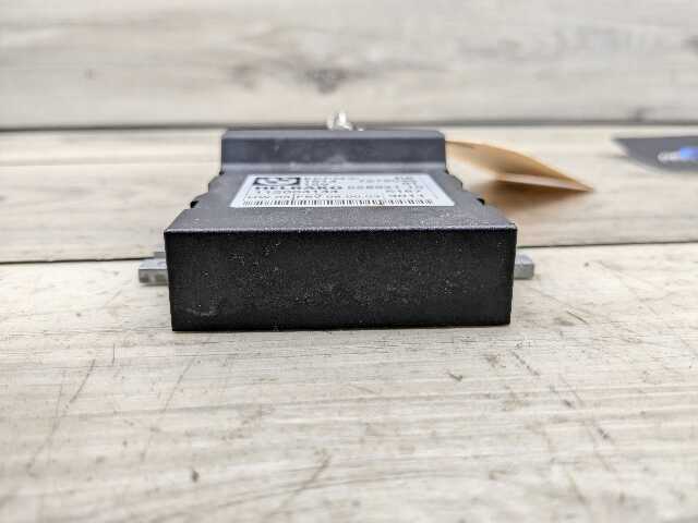 OEM BMW E70 E82 E90 E92 E93 N54 N55 Helbako Fuel Pump Relay Control Module EKPM3